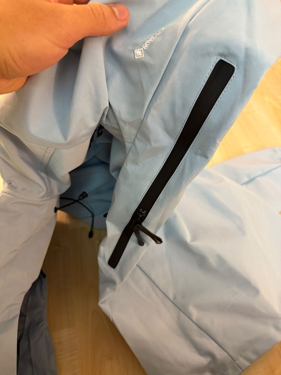Arcteryx Giacche: Arc’teryx Jacke – Nuovo e nell'imballaggio originale da Allschwil venduto da ale_99l7 2