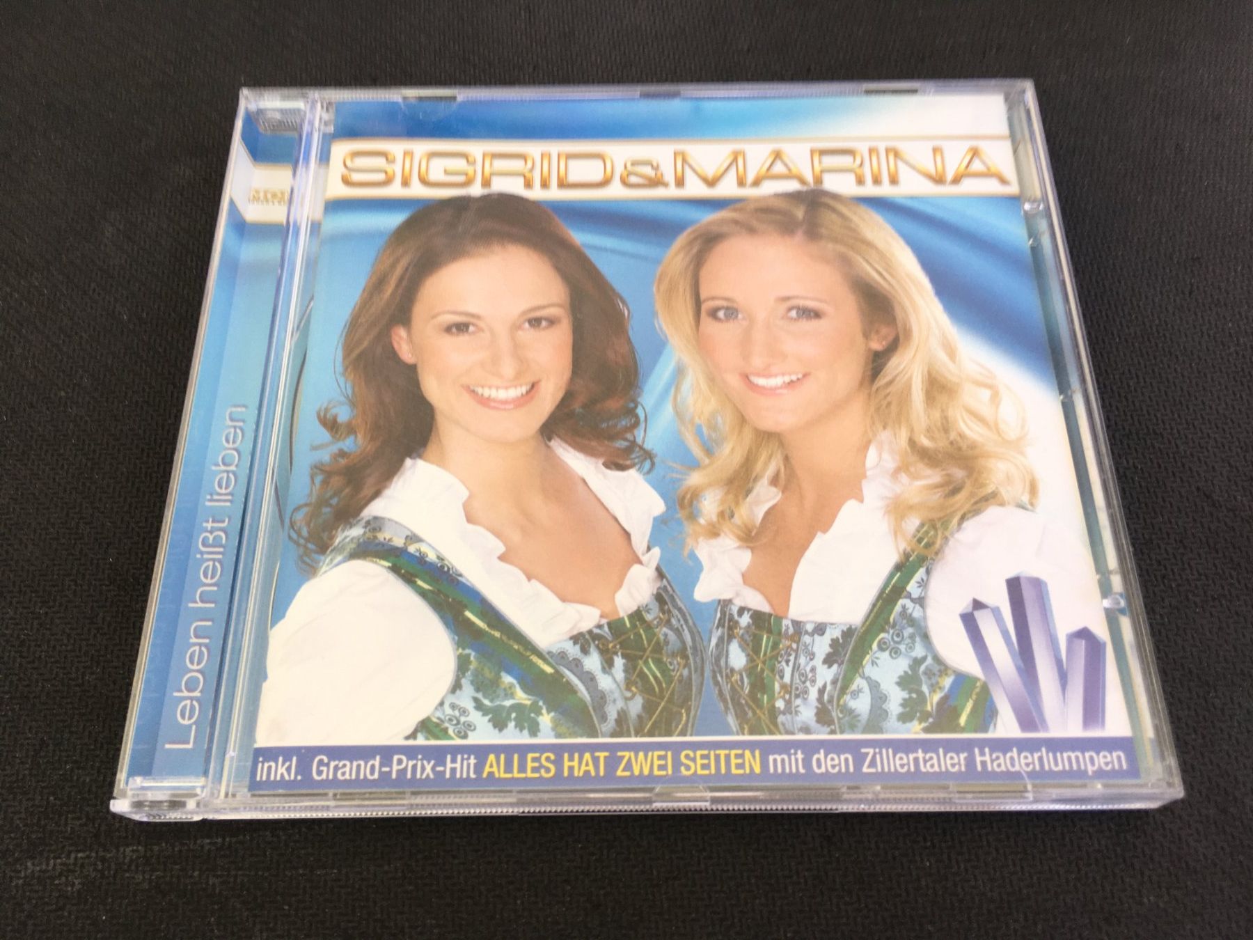 CD: Sigrid & Marina - Leben Heißt Lieben -CD- – Usato da St.Gallen venduto da MedienJoe