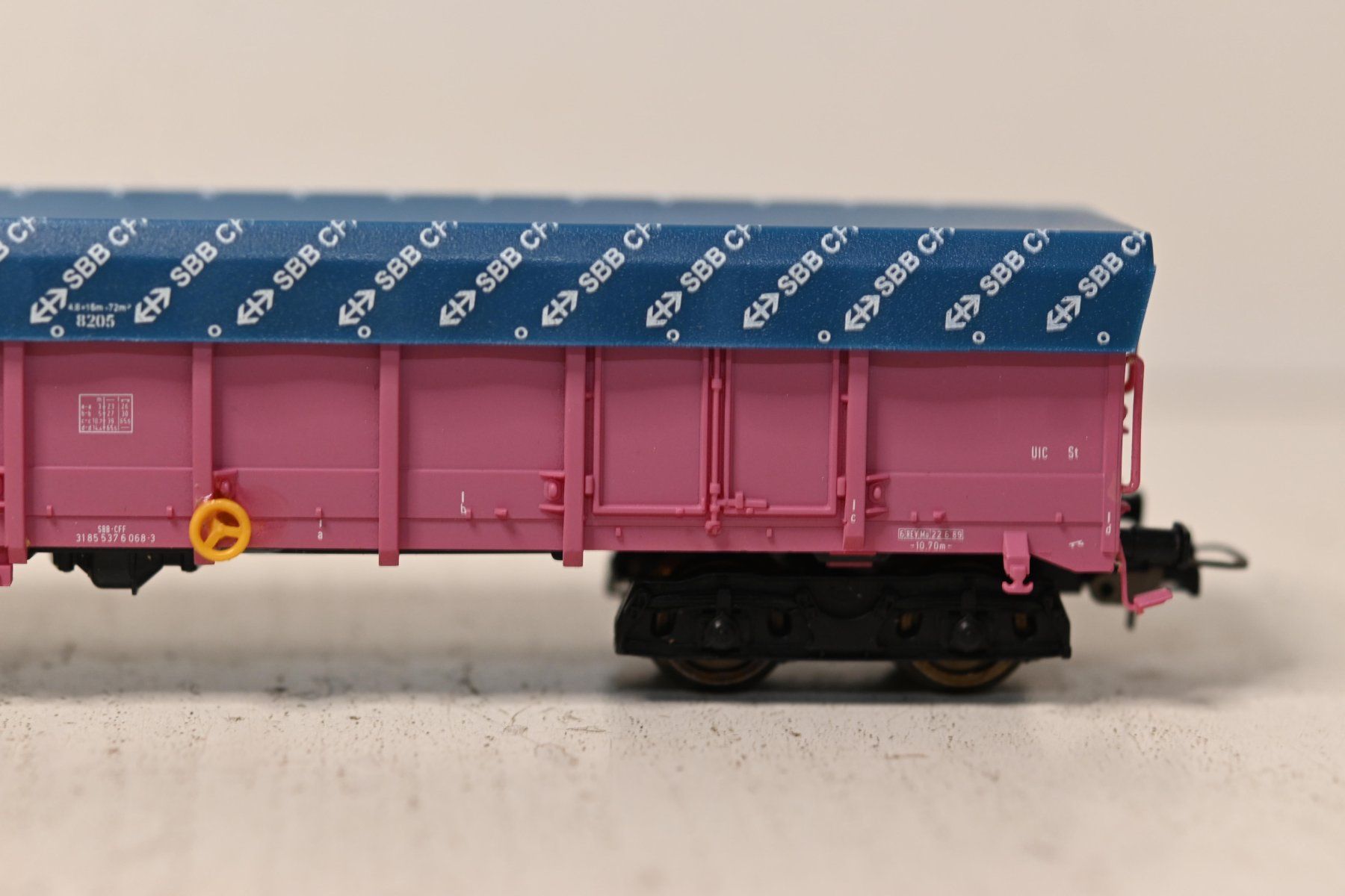 Modellini di ferrovie: SBB Eaos mit Blache Sachsenmodelle HO/AC mit OVP – Usato da Laupen ZH venduto da Zmoewe 2