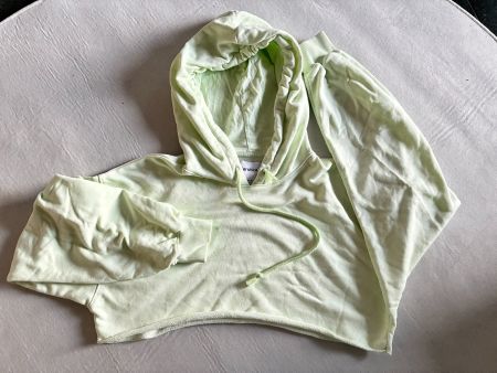 Bershka Cropped Hoodie Gr.S