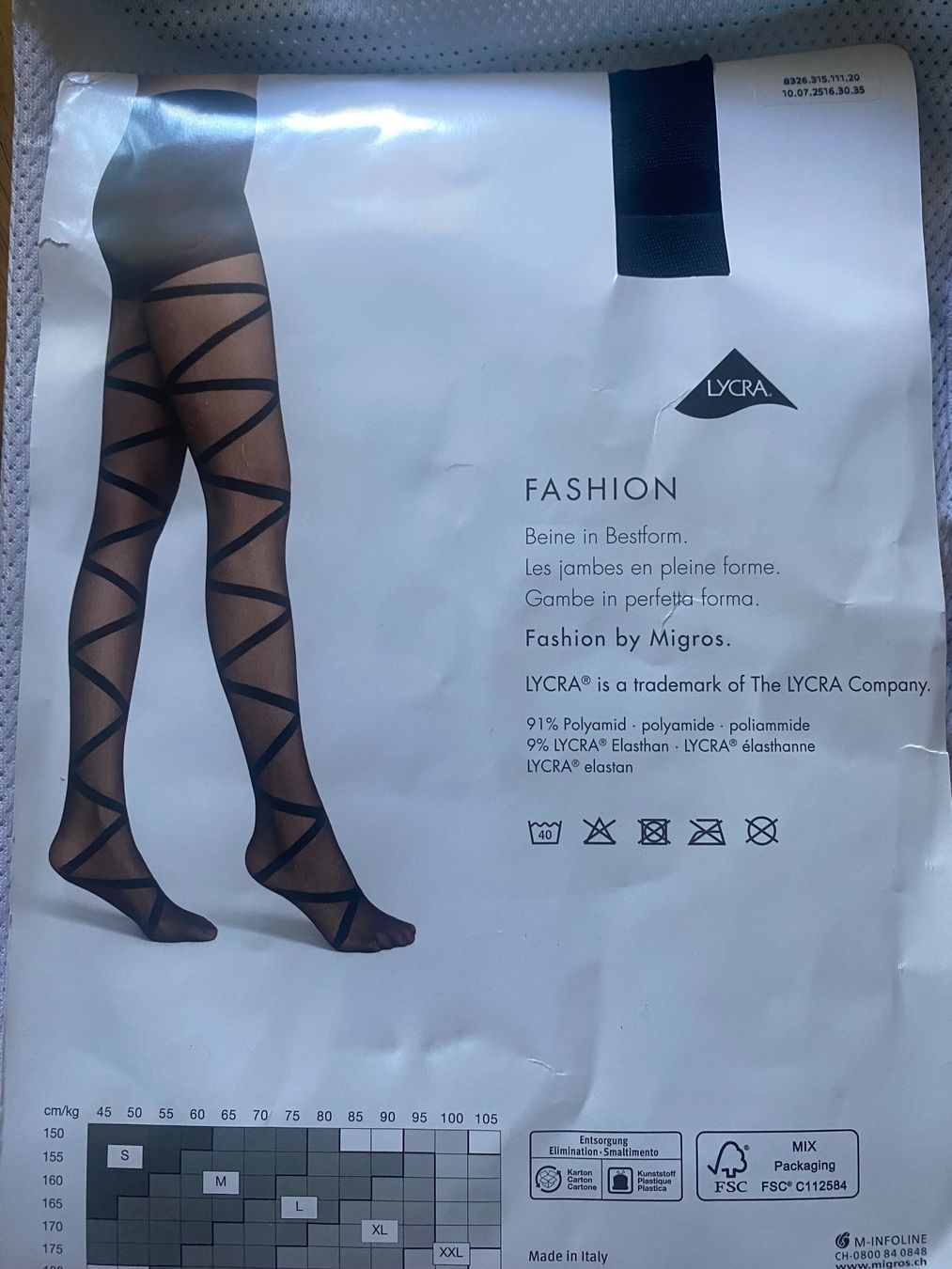 Collants: Bas noir 90 Den gr 36 – Neuf avec emballage d'origine à Morges par Vendeuse123456 3