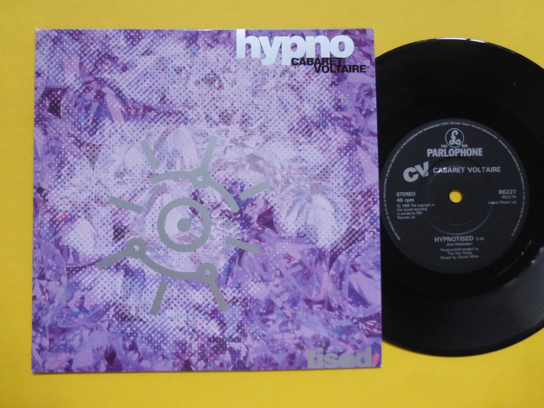 Dischi in vinile: Cabaret Voltaire – Hypnotised – Usato da Zürich venduto da Swiss57