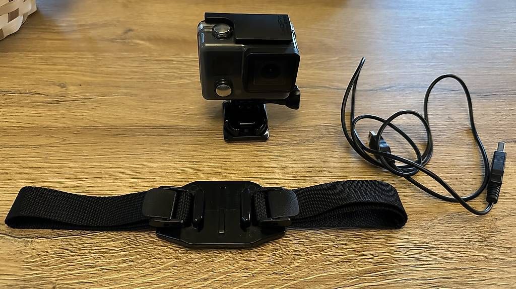 Action Cam: GoPro HERO 2014 inkl. Accessories  – Usato da Zürich venduto da amohap 1