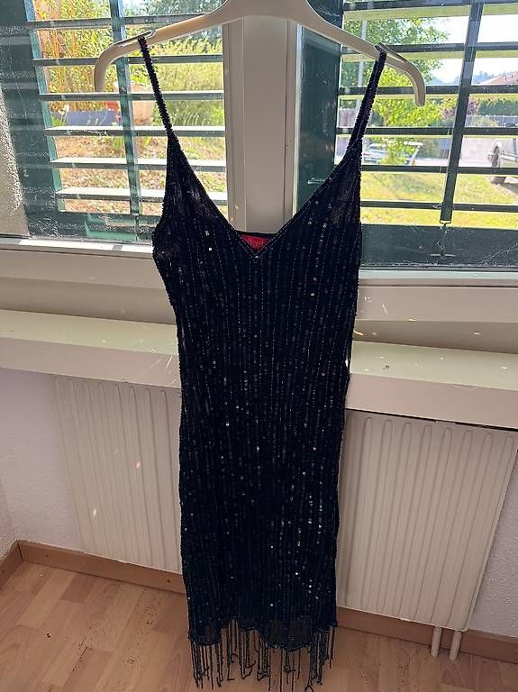 Vestiti: Paillettenkleid – Usato da Benken ZH venduto da mar_5d2w