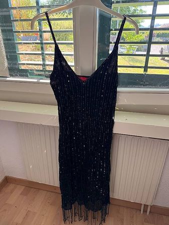 Paillettenkleid