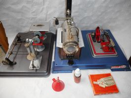 Dampfmaschine Wilesco D12 mit Modellplatte M56