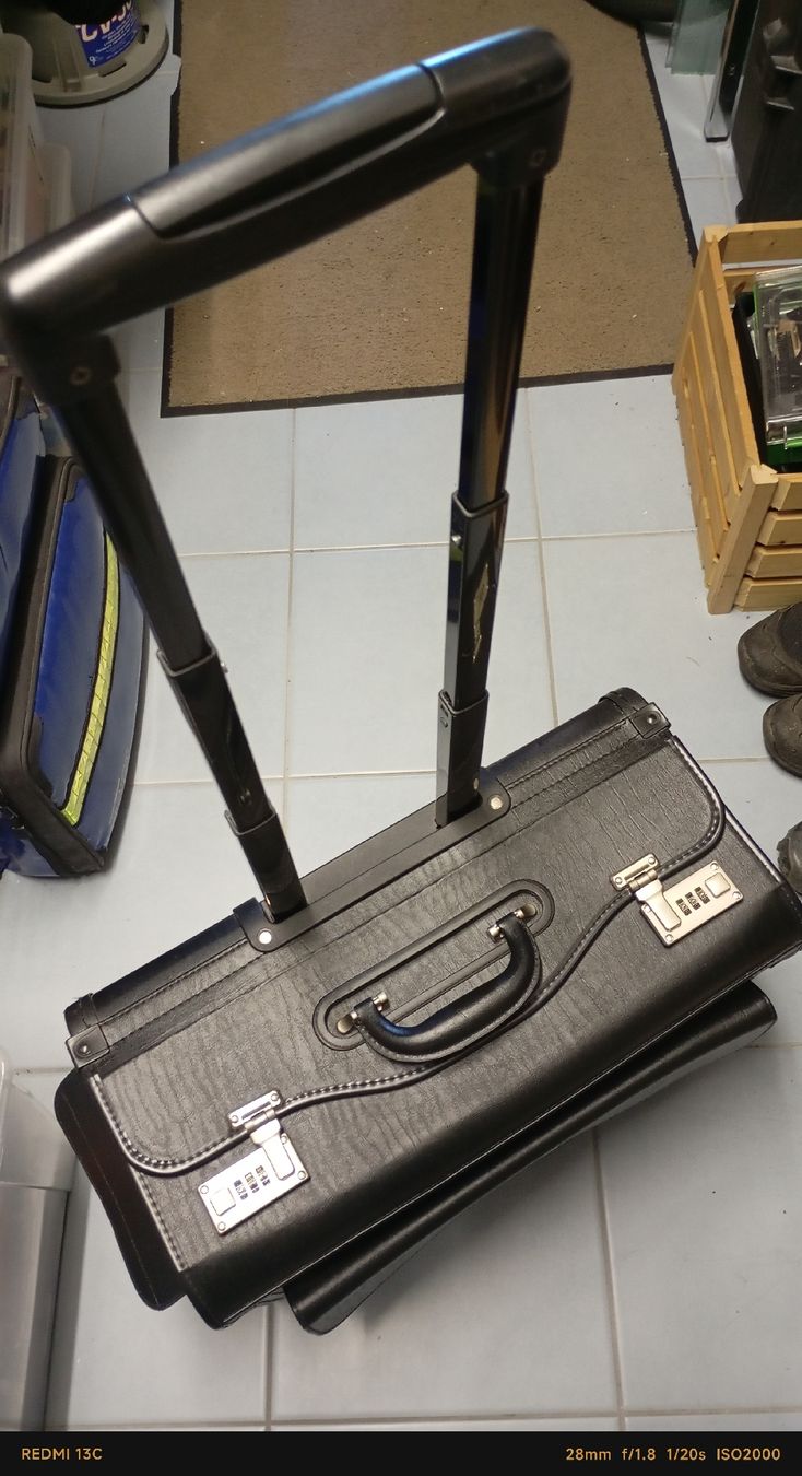Valigie: Pilotenkoffer – Usato da Lufingen venduto da Mogli007