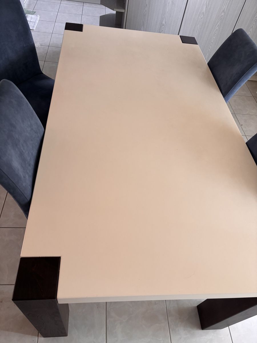 Tischset: Esstisch mit 4 Stühlen gebraucht – Gebraucht aus Kreuzlingen von Floh_Markteo 1