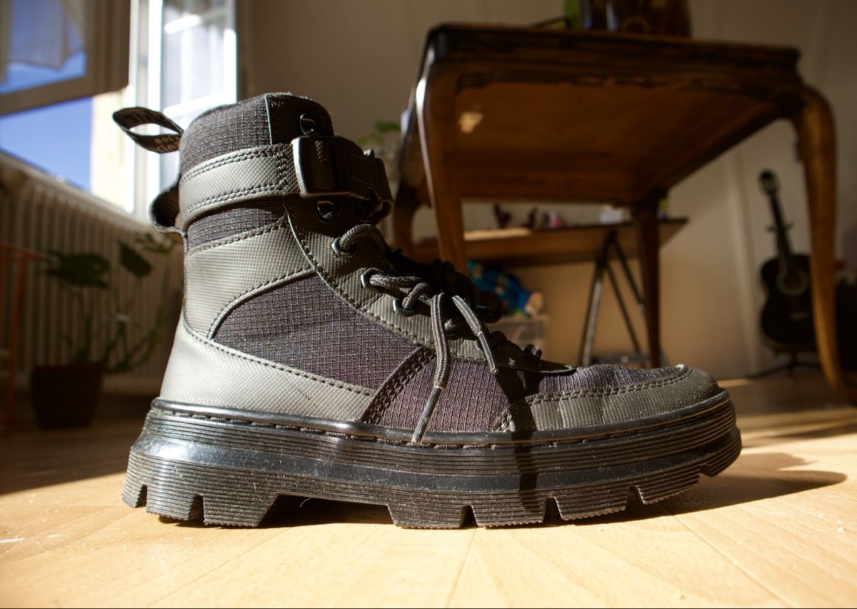 Dr. Martens Scarpe da donna: Dr Martens Combs Tech – Nuovo (secondo la descrizione) da Ponts-de-Martel venduto da fro_p9qy 2