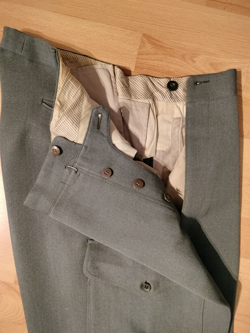Schweizer Armee Uniformi: Schweizer Armee Militär Uniform – Usato da Schwanden Sigrisw venduto da Wibe81 6
