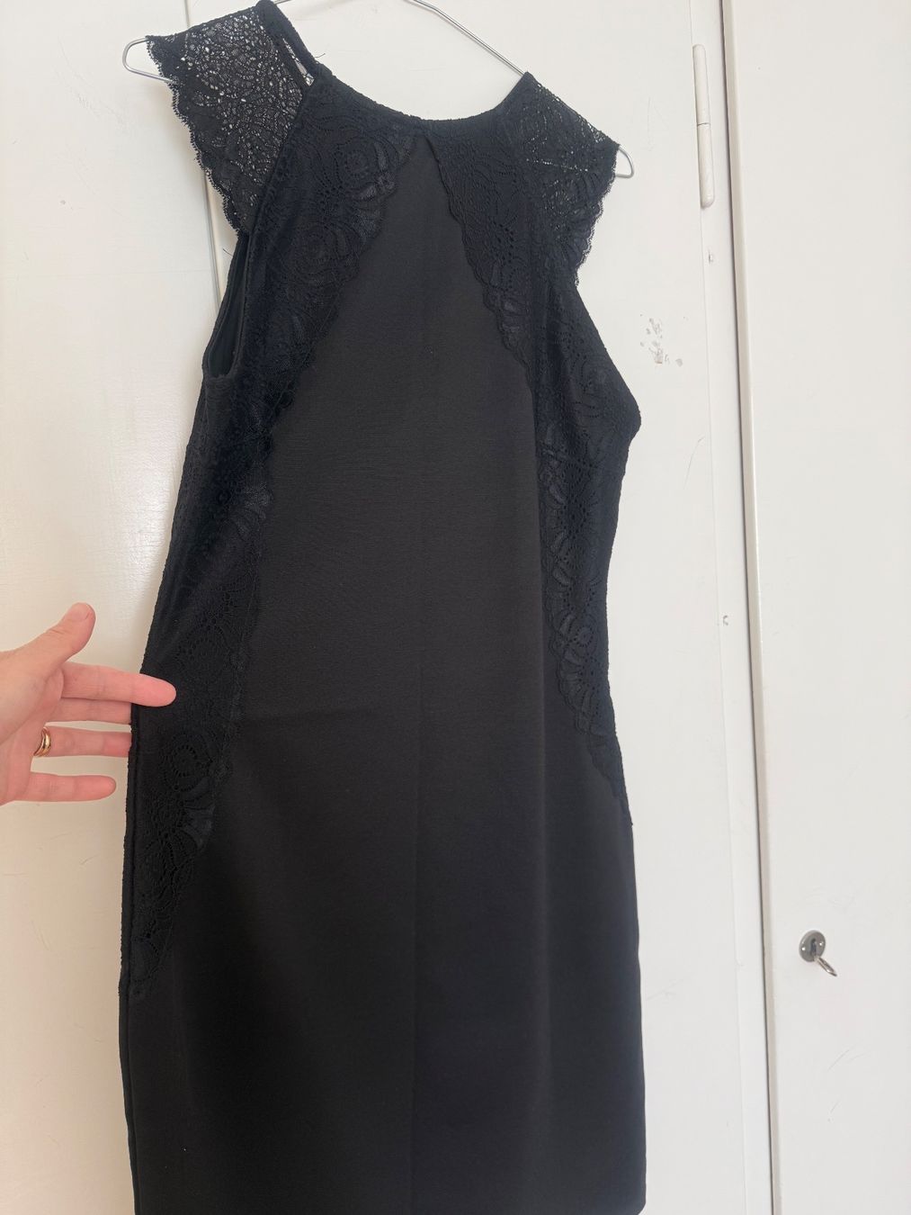 H&M Vestiti: Schicker,  schwarzer Kleid mit Spitze, L Neu – Nuovo (secondo la descrizione) da Zürich venduto da Herbion1 2