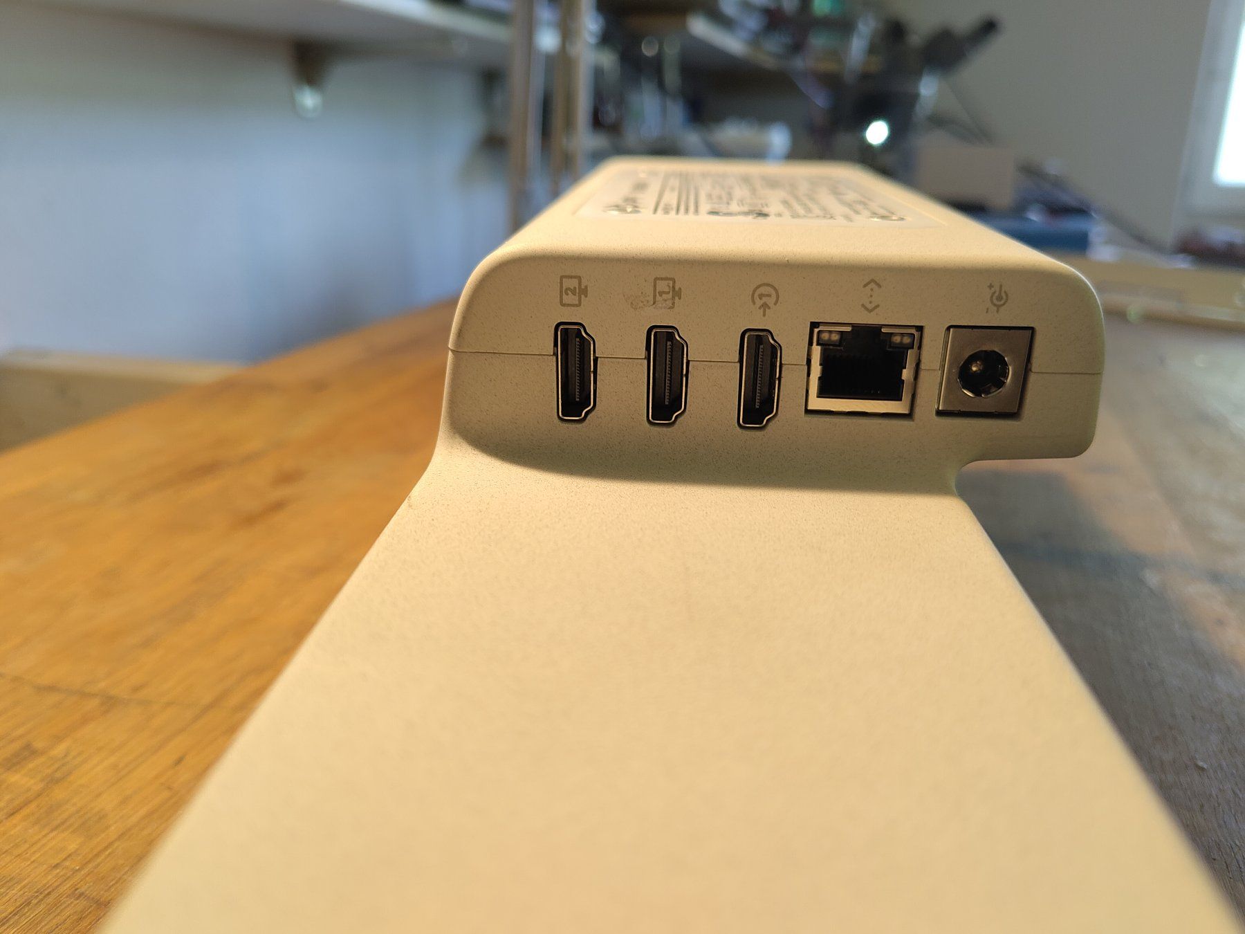 Webcam: Poly Studio X50 Videobar – getestet, ohne Netzteil – Usato da Bern venduto da jannaef 4