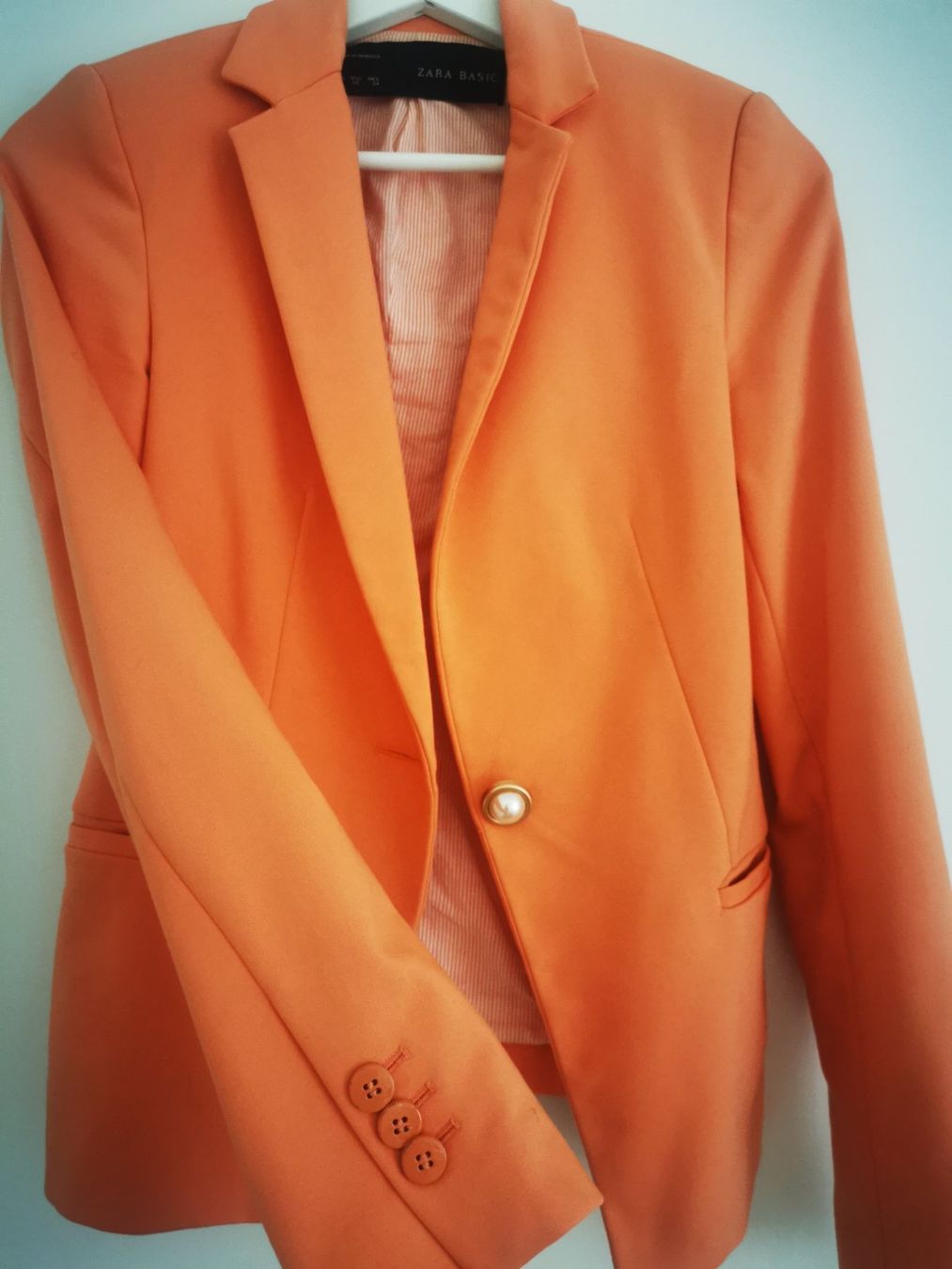 Zara Completi & Tailleur: Blaser Zara, Grösse XS, Lachs Farbe – Usato da Niedergösgen venduto da lil_s6k8 1