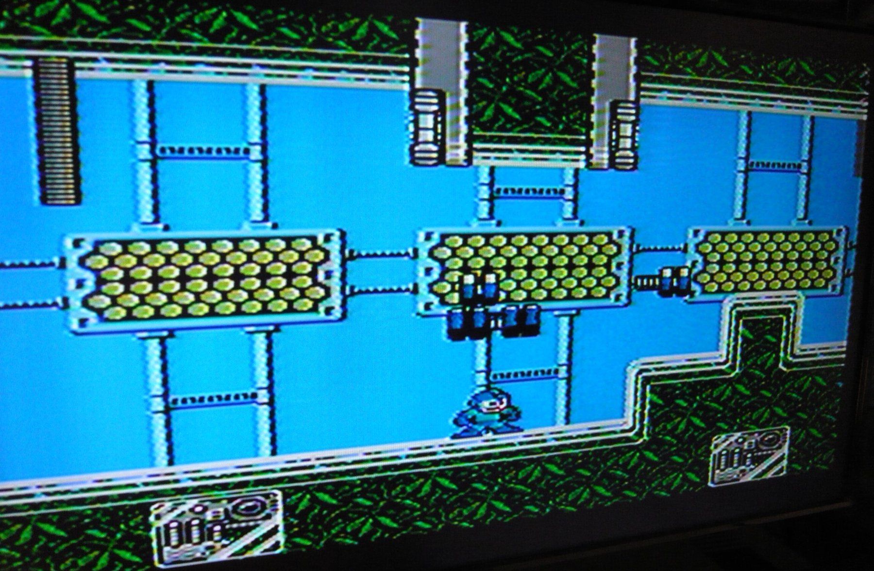 Nintendo Jeux: NES : Mega Man 3 – D'occasion à Onex par Jaguar1986 3