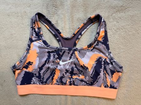 Sport Top Nike Girls Mädchen Gr.146-152, neu!