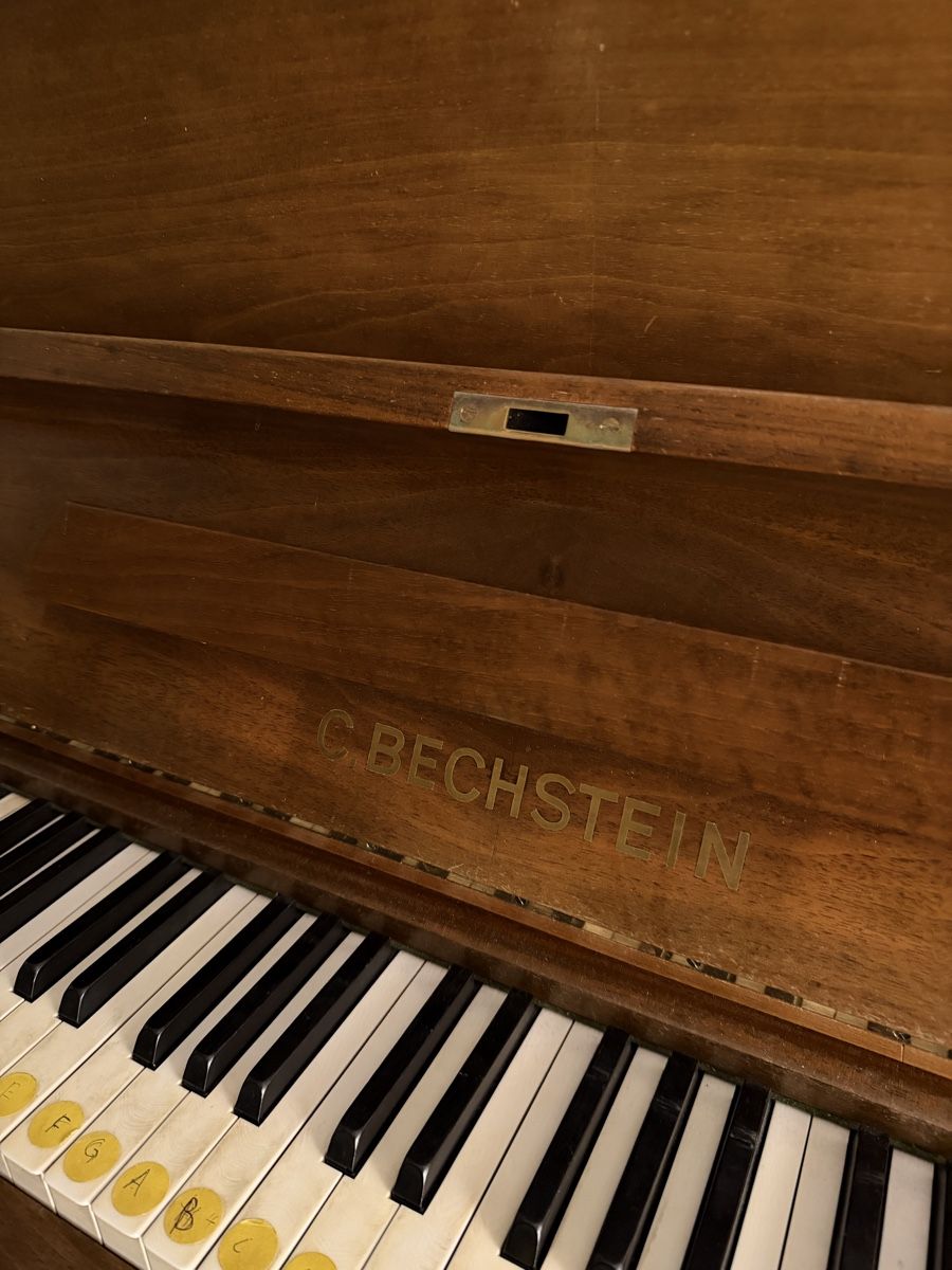 Musikinstrumente: Klavier C. Bechstein mit Hocker – Gebraucht aus Küsnacht ZH von Pfiffiekus 1