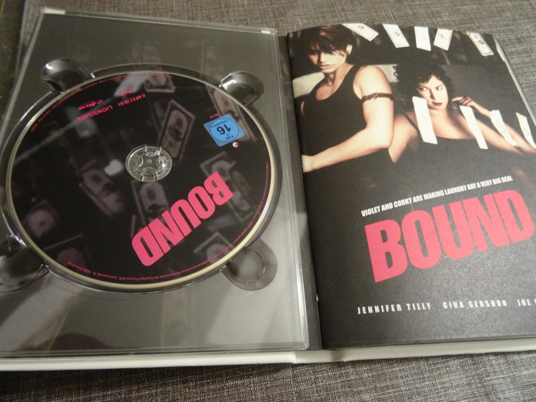 Tutti i DVDs: Bound Gefesselt DVD Blu-ray MEDIABOOK – Usato da Olten venduto da Disc-Verkauf 1