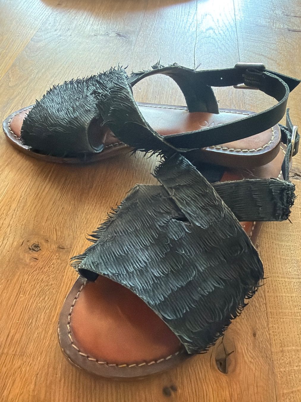 Scarpe da donna: sandalen inuovo – Usato da gurzelen venduto da malu04 4