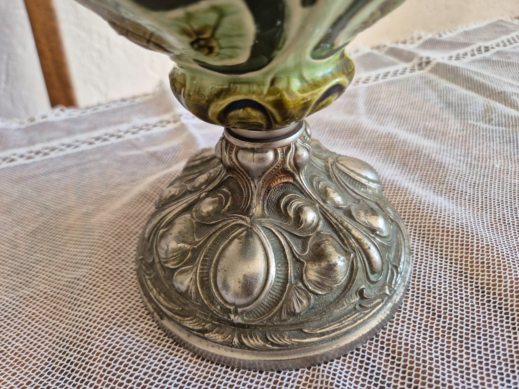 Lampade: Petroleumlampe Jugendstil Keramik Glas – Usato da Bern venduto da aronari 3