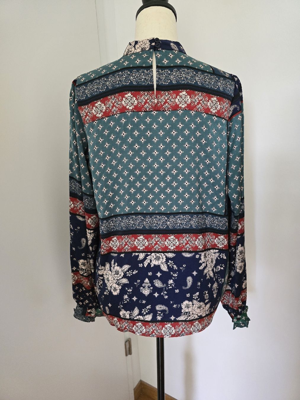 Camicette: Linea Tesini Boho Patchwork Bluse S 36 – Mehrfarbig Paisley – Nuovo (secondo la descrizione) da Tecknau venduto da Leni_SecondLove 1