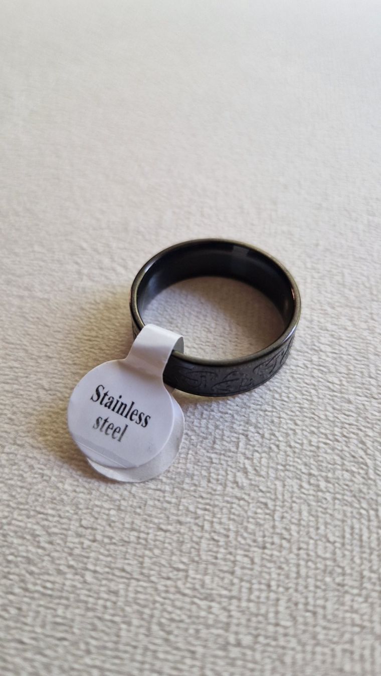 Anelli: NEU: Wikinger Style Fingerring, Grösse 21 – Nuovo e nell'imballaggio originale da Safenwil venduto da Lenzburg-Gretzenbach 2