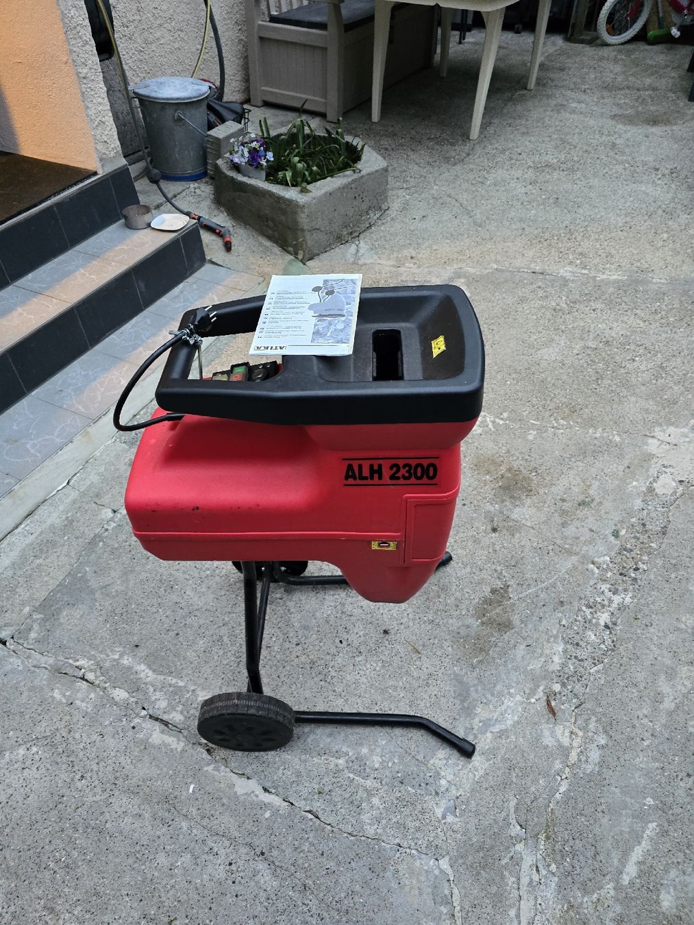 walzengartenhäcksler Attika ALH 2300 (Gebraucht) in goldach für CHF 29 ...