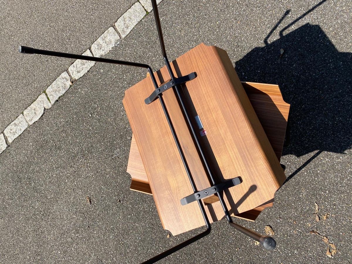 Horgen Glarus Tavoli: 2 Stapeltischli Hans Bellmann horgenglarus – Usato da Zürich venduto da wen_hq6t 1