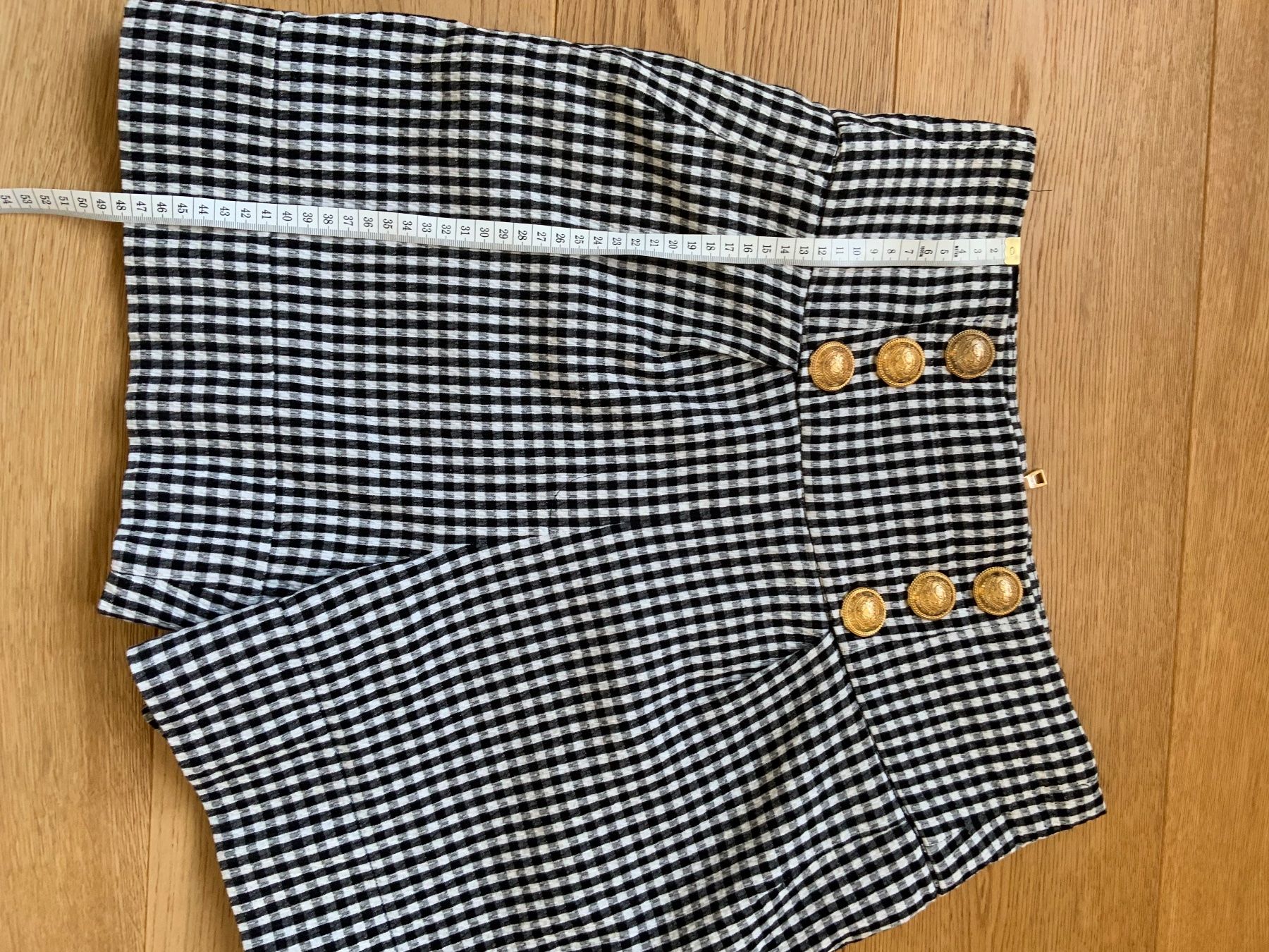 Balmain Hosen: Original Balmain  Shorts, Gr. 38/40 – Gebraucht aus Reigoldswil von benja01 6