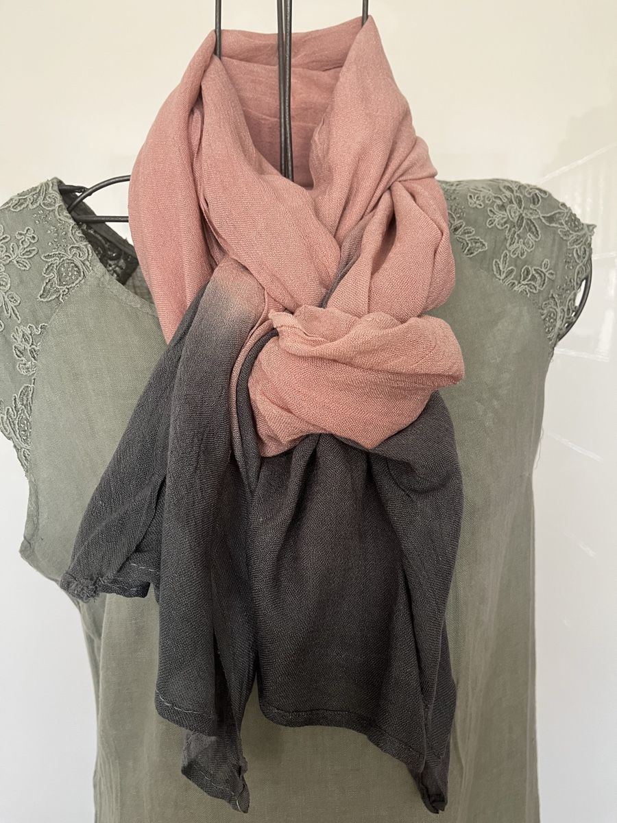 Foulard & Sciarpe: Écharpe rose/grise – Nuovo (secondo la descrizione) da St. Prex venduto da Nikolletta 2