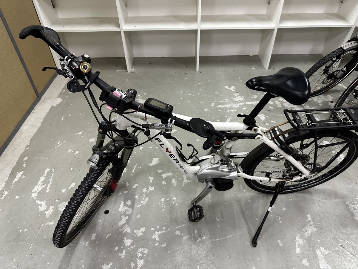 Flyer Velos: Flyer City Bike, weiss – Gebraucht aus Chur von Sim7000 1