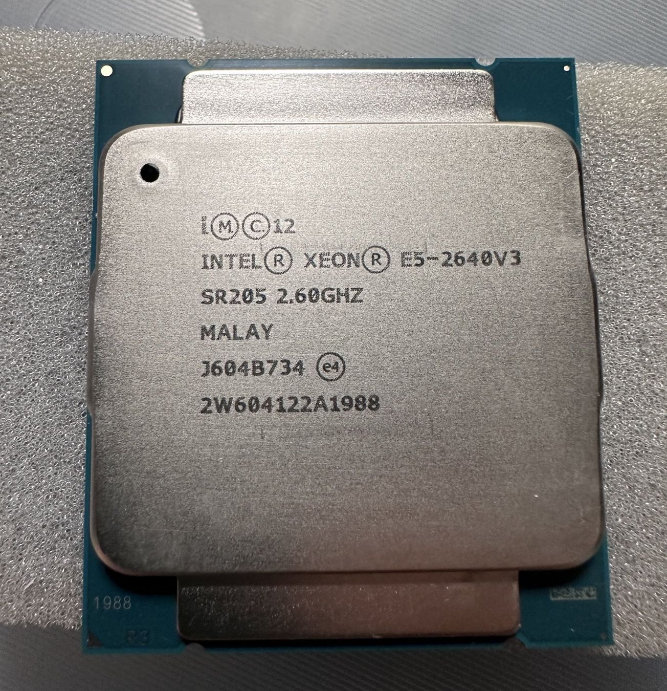 Intel Serveurs: INTEL Xeon E5-2640V3 2.60Ghz 20mb Cache 8Core Processor – D'occasion à Winterthur par DragosR