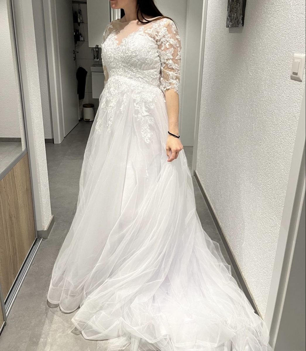 Robes: Robe de mariée  – D'occasion à Courrendlin par Eezila 3