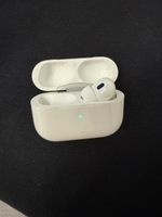 Apple AirPods Pro 2.Generation mit Ladecase, gut erhalten