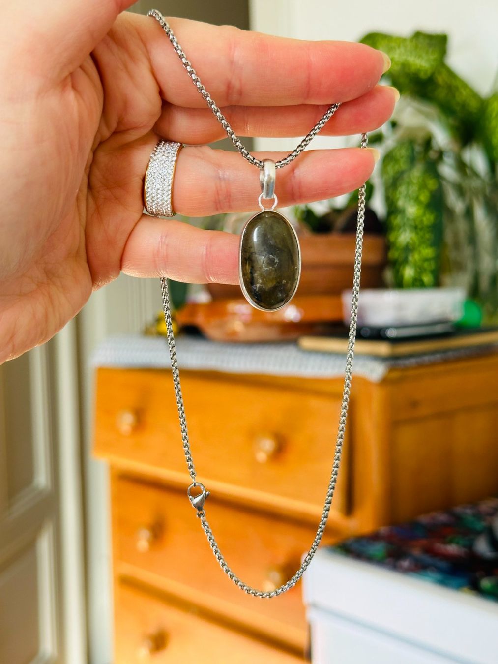Catenine: Labradorite necklace – Nuovo e nell'imballaggio originale da Genève venduto da AGBERG 3