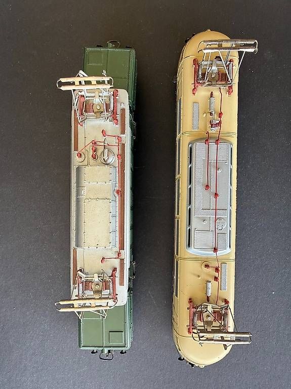 Märklin Modellini di ferrovie: Märklin Elektroloks 3053 und 3322 – Usato da Winterthur venduto da pascalCCS 2