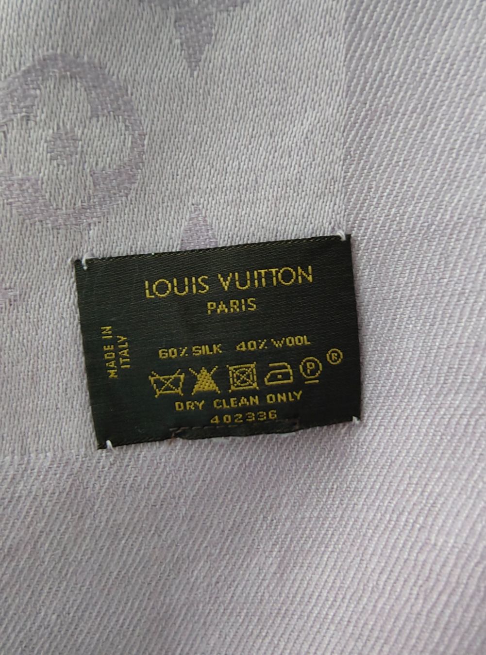 Louis Vuitton Foulard & Sciarpe: Louis Vuitton Schal - pastell lila – Usato da Winterthur venduto da Husakeva 3