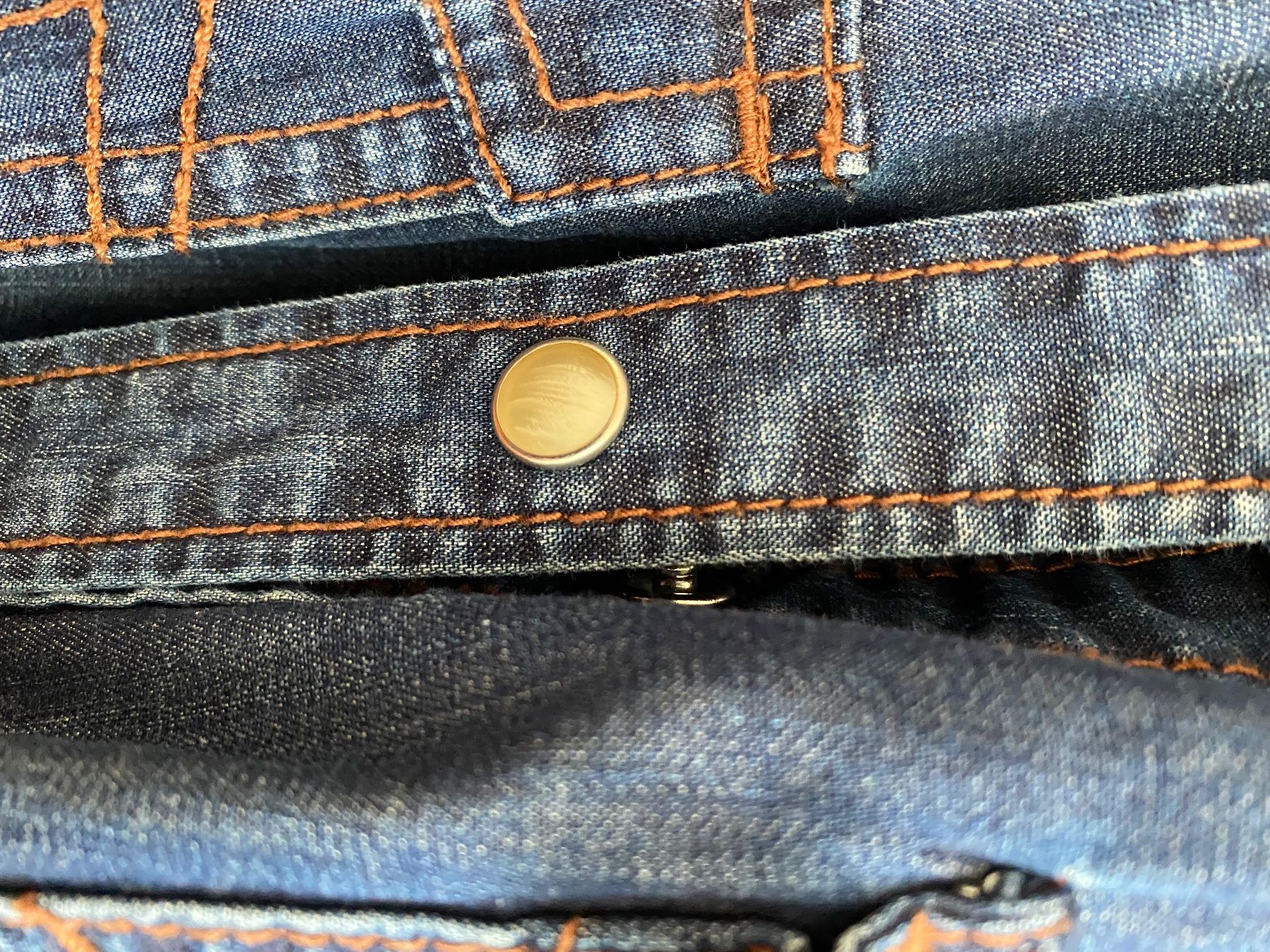 True Religion Jeans: True religion jeanshemd Gr. M – Usato da Stäfa venduto da 6senses 1