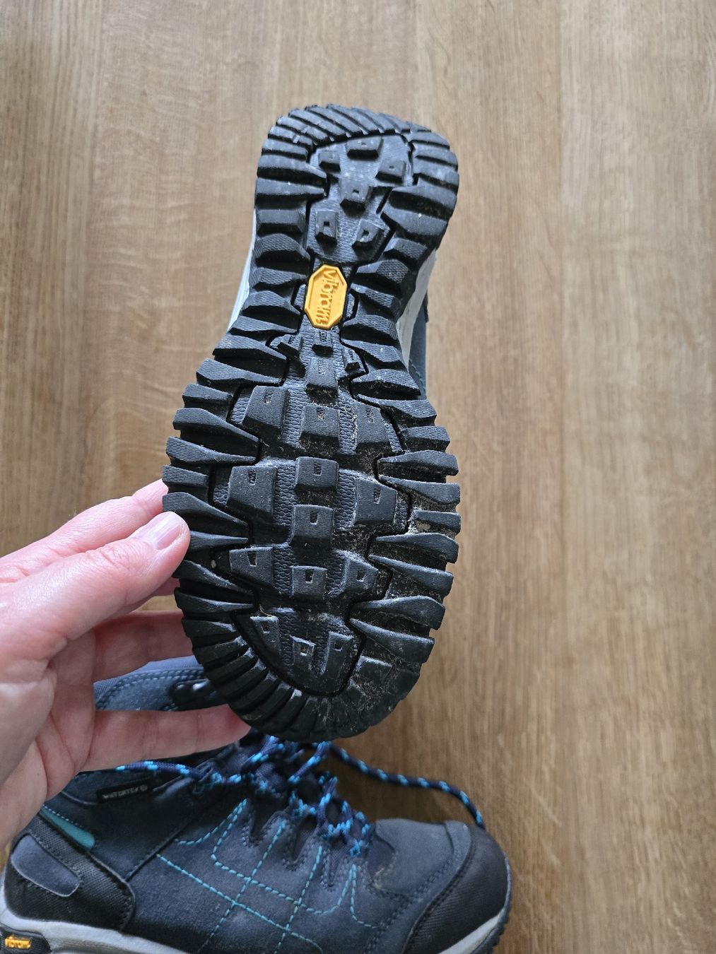 Scarpe per ragazzi: Gut erhaltene Everest Wanderschuhe,  Vibram Sohle – Usato da Ittigen venduto da Dilek4 2