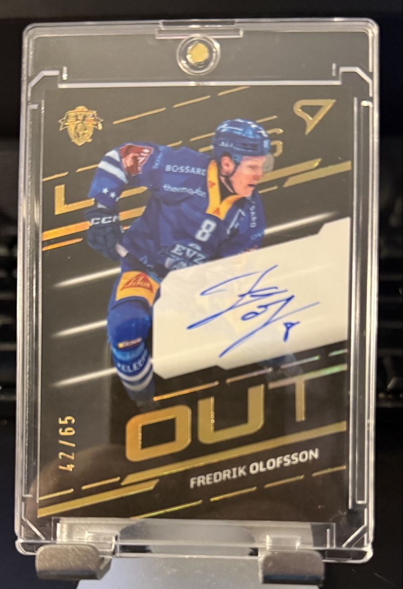 Sportzoo Carte collezionabili: Frederik Olofsson 42/65 Lights Out Auto – Nuovo (secondo la descrizione) da Zauggenried venduto da Puckcollector_NS