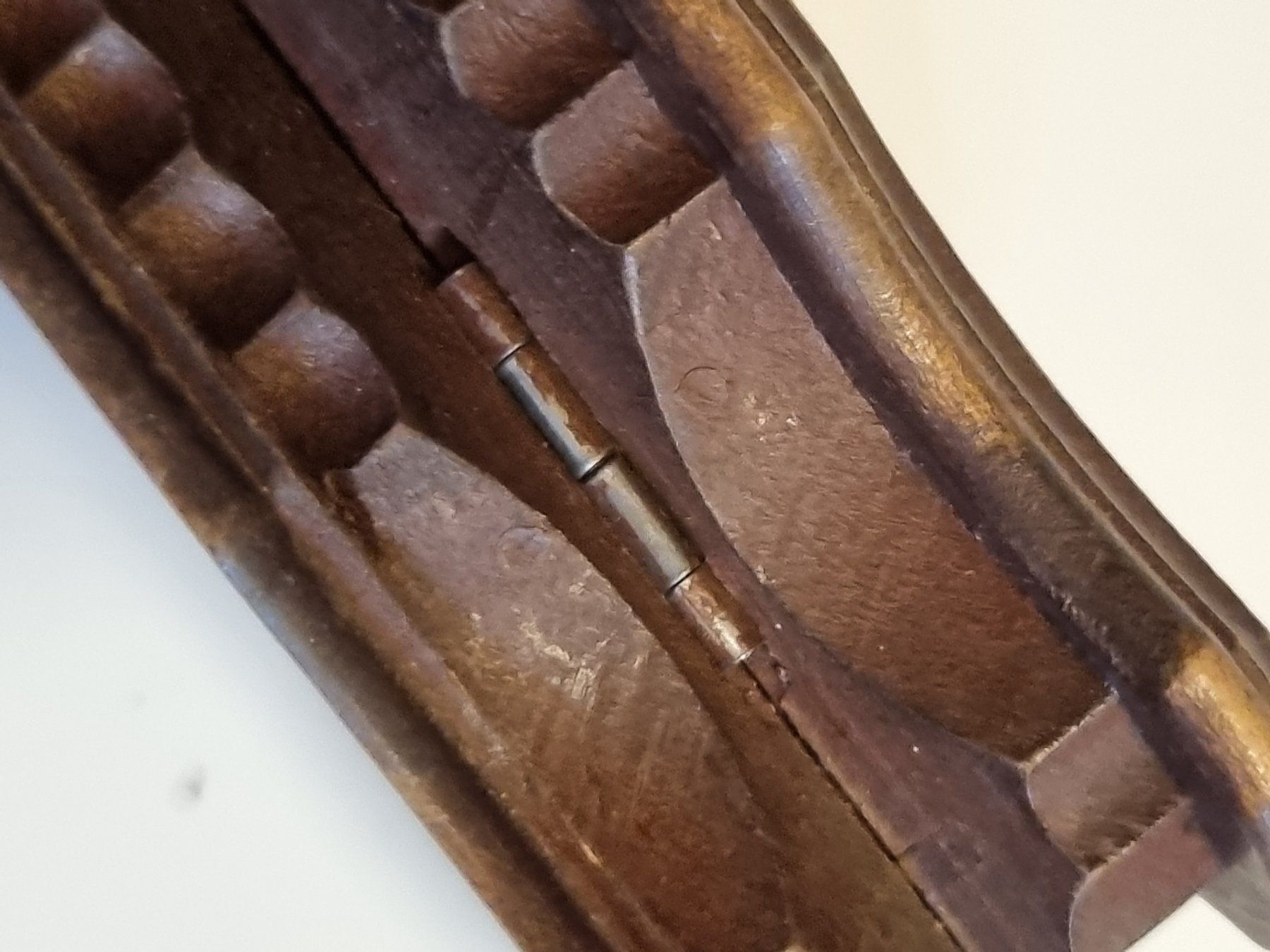 Barattoli: Antike Black Forest Pillendose Holz um 1900 – Usato da Scharnachtal venduto da devin03 4