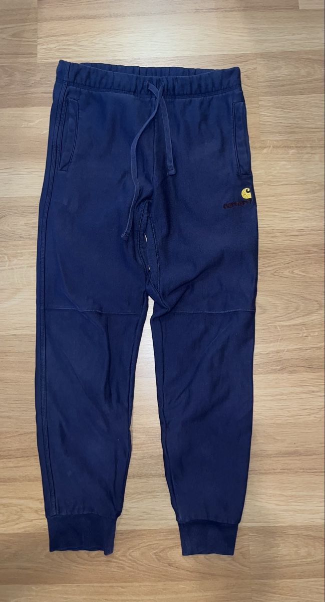 Carhartt Pantaloni: Carhartt Sweatpants – Usato da Tecknau venduto da therealdodoo