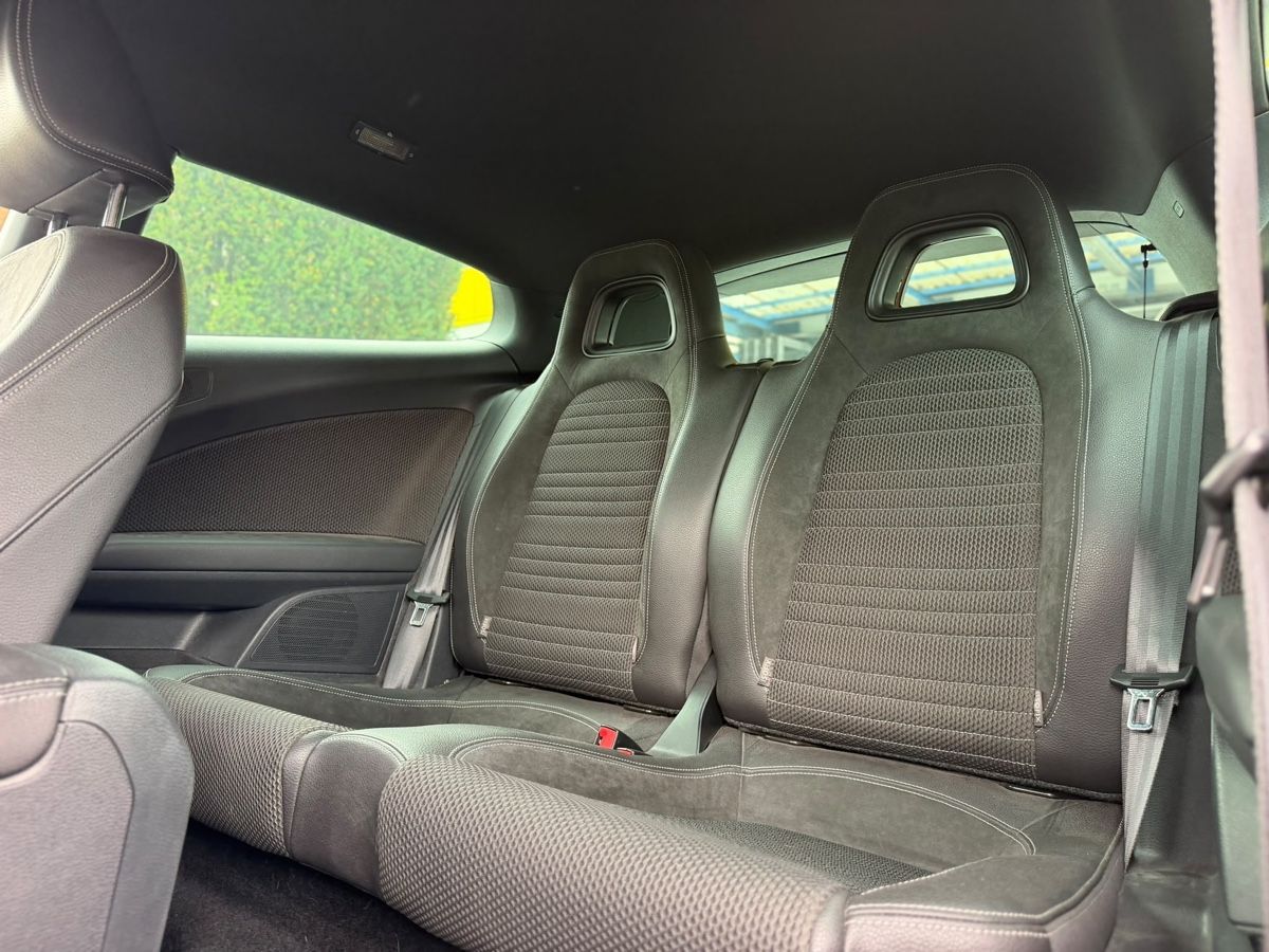 VW Autos: VW Scirocco 1.4 TSI weiss 2012  – D'occasion à Döttingen par jeny77 8