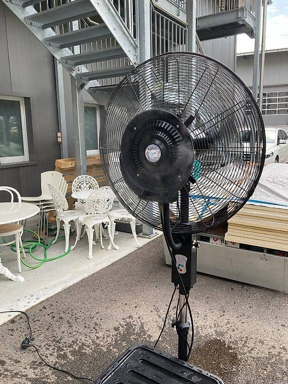 Ventilatori: Wassernebelventilator – Usato da Liesberg Dorf venduto da Country1