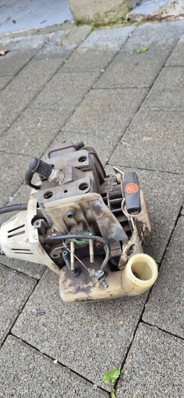 Stihl Tutte le macchine: STIHL FS200 – Usato da Grenchen venduto da Heja1604 1