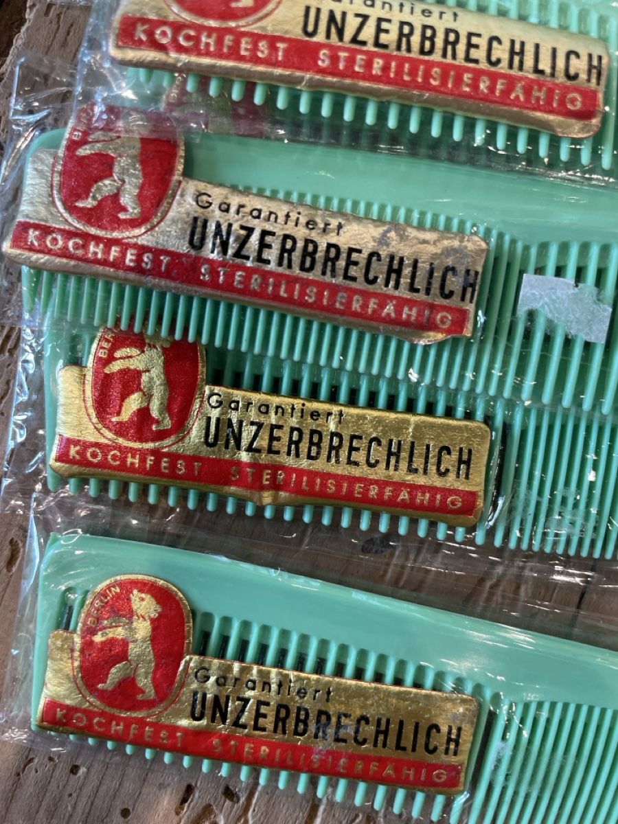 Altro per la cura dei capelli: Retro Haarkamm 12cm unzerbrechlich – Nuovo e nell'imballaggio originale da Diepoldsau venduto da bellepastell 2