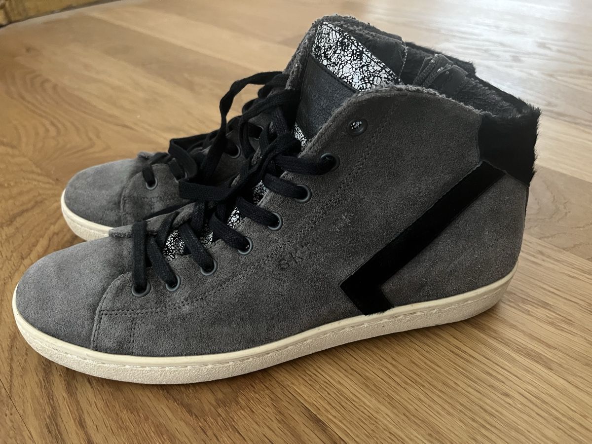Chaussures femmes: Sneackers LEATHER CROWN – Neuf (Voir description) à Horgen par sophiaric 1