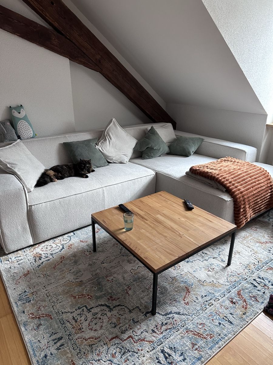 Tische: Couchtisch Holzplatte Metallgestell quadratisch – Gebraucht aus Brugg AG von sar_66q2