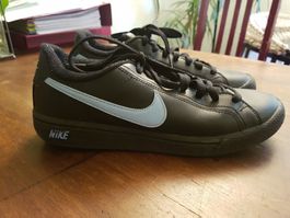Nike Buty Women's Main Draw schwarz hellblau 36 vergriffen