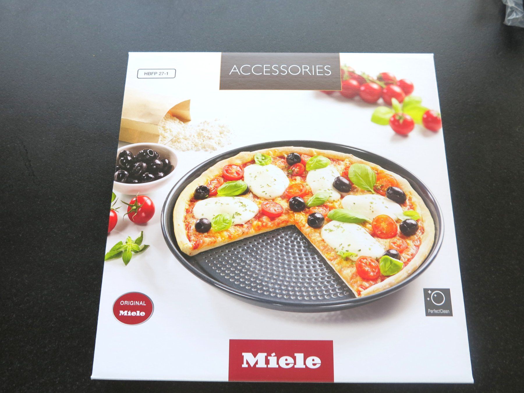 Backformen: Miele Backblech, gelocht – Neu und originalverpackt aus Büttikon AG von Kaebri