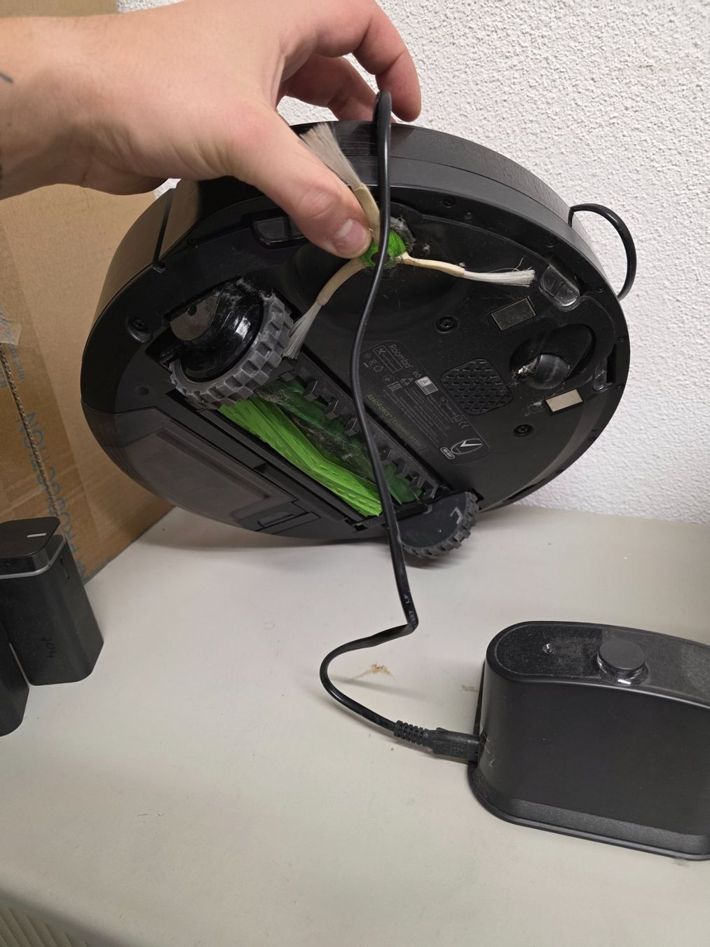 Staubsauger & Zubehör: Roomba staubroboter – Gebraucht aus Flüh von luc_s9vl 1